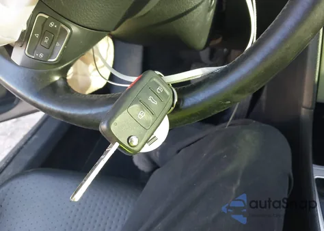 2012 Volkswagen Passat 2.0L Tdi Se z USA, uszkodzony, nr VIN 1VWBN7A30CC108551